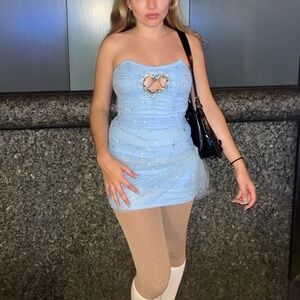 sabrina carpenter heart cut out dress